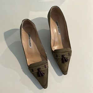 Manolo Blahnik suede heels size 41